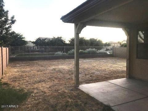 1385 E Chestnut Ln, Gilbert, AZ 85298 photo 10
