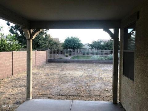 1385 E Chestnut Ln, Gilbert, AZ 85298 photo 9
