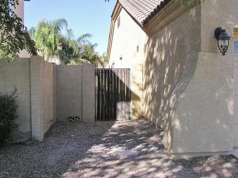 1332 E Clark Dr, Gilbert, AZ 85297 photo 3
