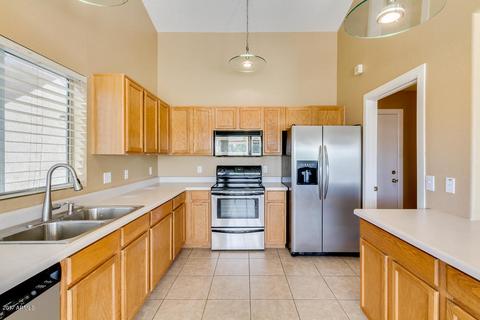 8145 E Dover St, Mesa, AZ 85207 photo 4