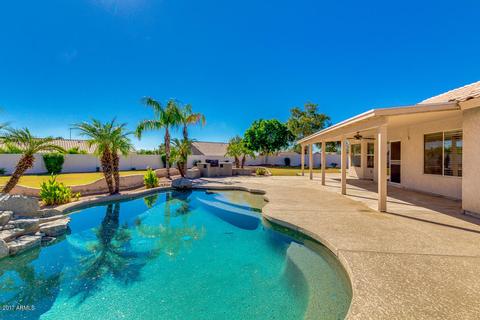 8145 E Dover St, Mesa, AZ 85207 photo 2