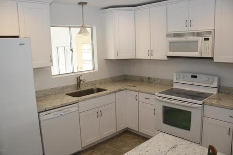 6051 Ellis St, Mesa, AZ 85205 photo 4