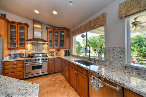 3318 N 47th Pl, Phoenix, AZ 85018 photo 7