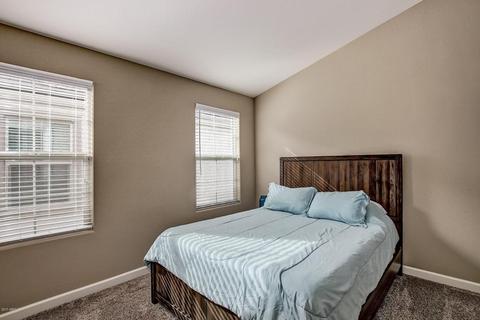 3062 N 33rd Pl, Phoenix, AZ 85018 photo 16
