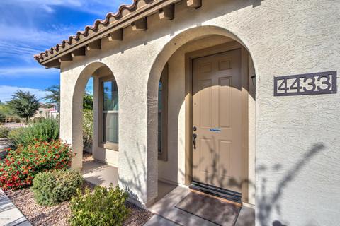 4433 E Woodside Way, Gilbert, AZ 85297 photo 2