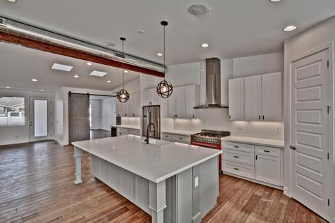 245 E Ashwood Pl, Phoenix, AZ 85012 photo 7