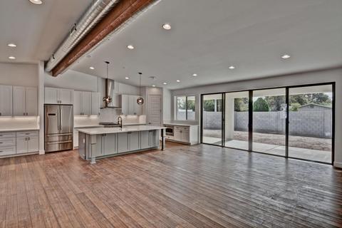 245 E Ashwood Pl, Phoenix, AZ 85012 photo 21