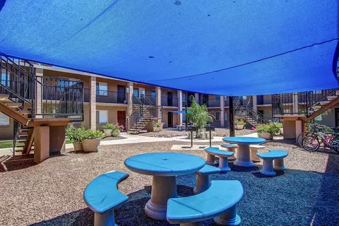 4029 W Mcdowell Rd, Phoenix, AZ 85009 photo 6