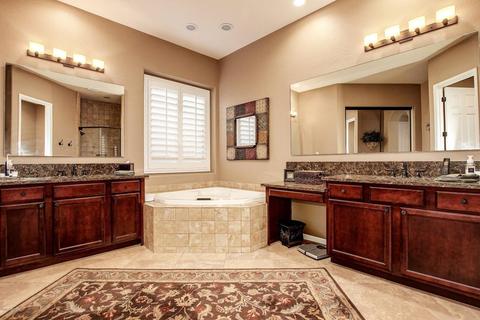 3937 E Patrick Ln, Phoenix, AZ 85050 photo 17
