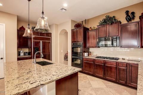 3937 E Patrick Ln, Phoenix, AZ 85050 photo 9