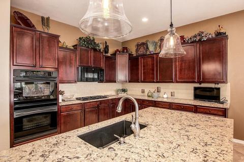 3937 E Patrick Ln, Phoenix, AZ 85050 photo 8