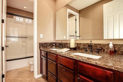3937 E Patrick Ln, Phoenix, AZ 85050 photo 15