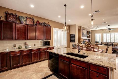 3937 E Patrick Ln, Phoenix, AZ 85050 photo 10