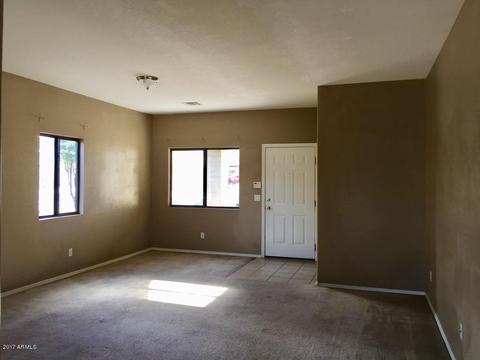 7105 S 14th Dr, Phoenix, AZ 85041 photo 3