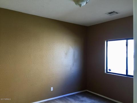 7105 S 14th Dr, Phoenix, AZ 85041 photo 10