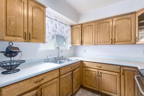 1016 W Halstead Dr, Phoenix, AZ 85023 photo 7