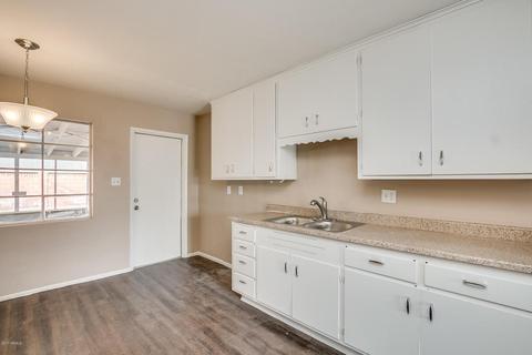 3920 W Krall St, Phoenix, AZ 85019 photo 5