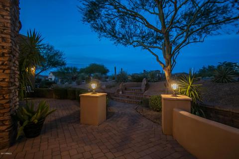 7013 E Summit Trail Cir, Mesa, AZ 85207 photo 4