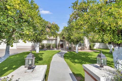 4240 E Hope St, Mesa, AZ 85205