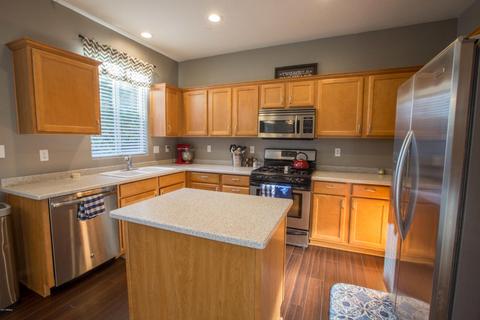 1319 E Julian Dr, Gilbert, AZ 85295 photo 9