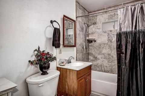 212 E Raymond St, Phoenix, AZ 85040 photo 2