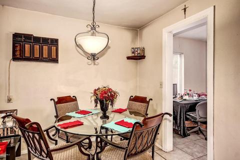 212 E Raymond St, Phoenix, AZ 85040 photo 5