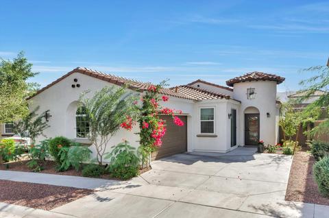 745 E Harwell Rd, Phoenix, AZ 85042 photo 1