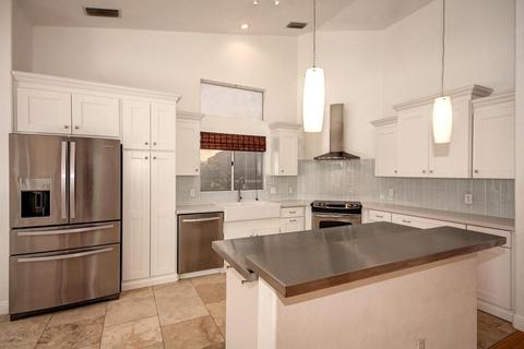 4035 E Capistrano Ave, Phoenix, AZ 85044 photo 2