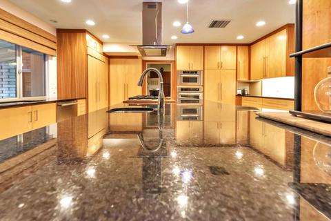 2151 E Cairo Cir, Tempe, AZ 85282 photo 12