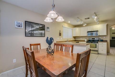 3356 E Blackhawk Dr, Phoenix, AZ 85050 photo 9