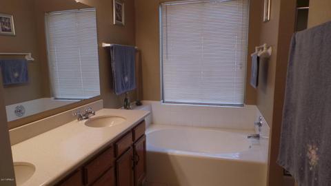 3048 E Siesta Ln, Phoenix, AZ 85050 photo 22