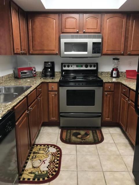 3420 W Danbury Dr #C105, Phoenix, AZ 85053