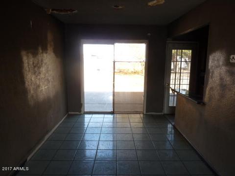 4950 E Brill St, Phoenix, AZ 85008 photo 2