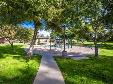 1858 E Del Rio St, Gilbert, AZ 85295 photo 38