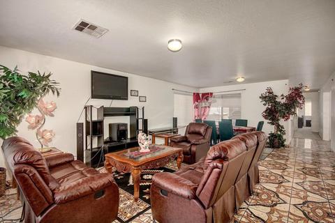 259 W Darrow St, Phoenix, AZ 85041 photo 4