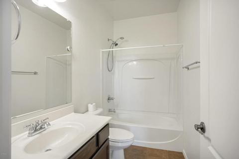2741 S Equestrian Dr #101, Gilbert, AZ 85295 photo 8