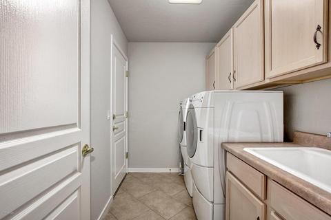 2205 E Valencia Dr, Phoenix, AZ 85042 photo 16