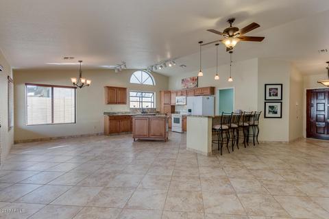 5850 Ellis St, Mesa, AZ 85205 photo 4