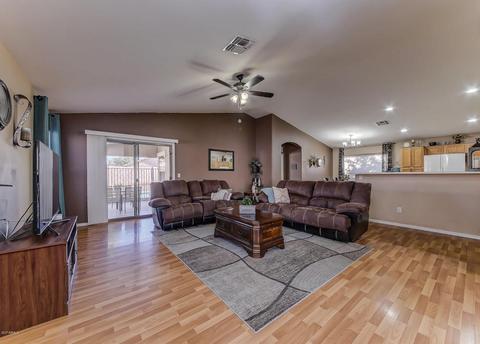 4061 S Summer Ct, Gilbert, AZ 85297 photo 4