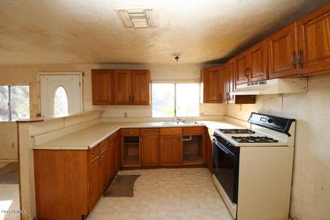 38117 W Apache Dr, Stanfield, AZ 85172 photo 6