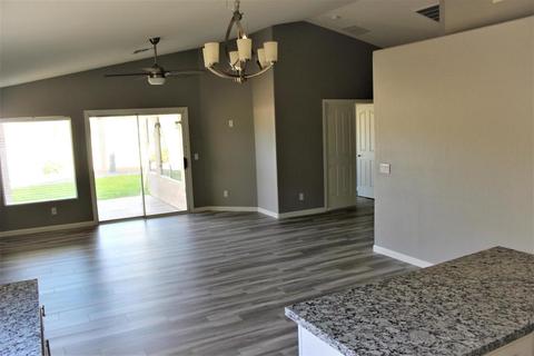 9736 E Knowles Ave, Mesa, AZ 85209 photo 4
