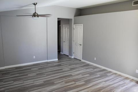 9736 E Knowles Ave, Mesa, AZ 85209 photo 6