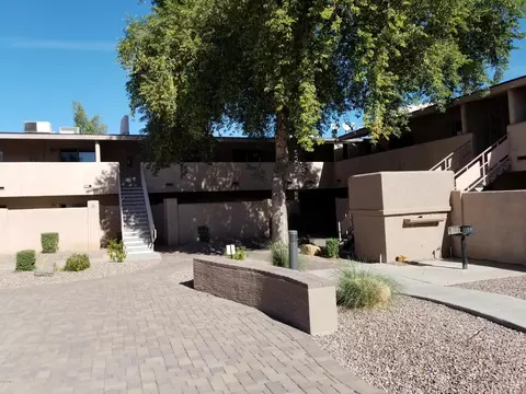 810 E Colter St, Phoenix, AZ 85014 photo 4