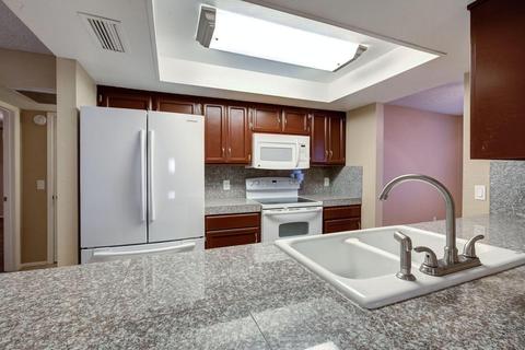 3945 W Thunderbird Rd, Phoenix, AZ 85053 photo 8