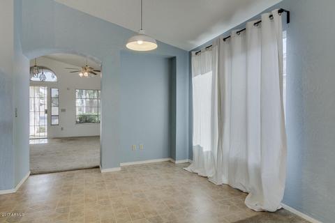 5636 S 41st Pl, Phoenix, AZ 85040 photo 9