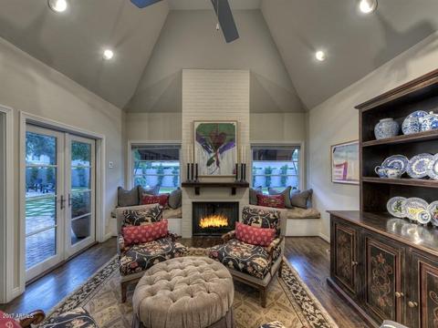 3022 N Manor Dr E, Phoenix, AZ 85014 photo 9