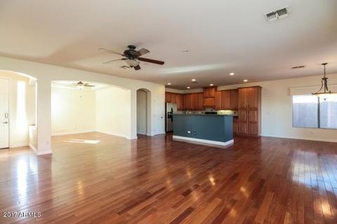 1522 E Branham Ln, Phoenix, AZ 85042 photo 2