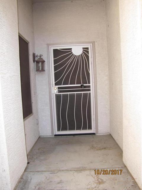 2835 S 73rd Dr, Phoenix, AZ 85043 photo 2