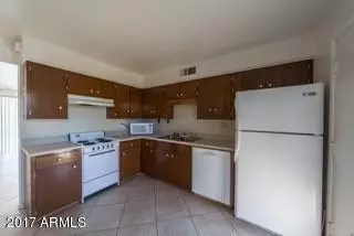 4209 N 31st Pl, Phoenix, AZ 85016 photo 8