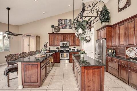2592 E Ridgewood Ln, Gilbert, AZ 85298 photo 13